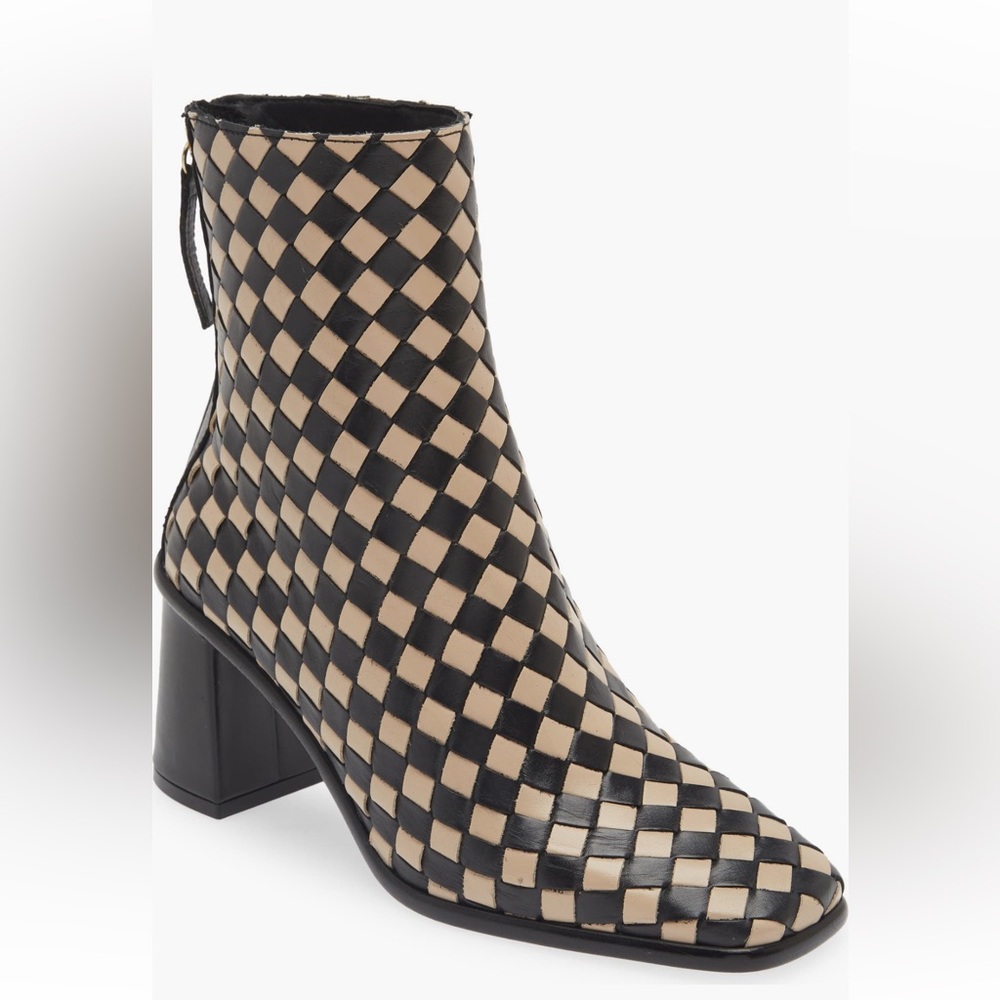 ALOHAS Black and Cream Ankle Booties with Bold Pattern